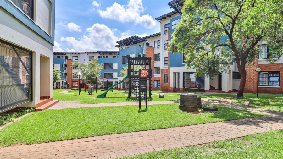 3 Bedroom Property for Sale in Greenstone Park Estate Gauteng