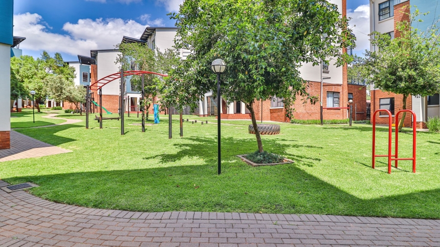 3 Bedroom Property for Sale in Greenstone Park Estate Gauteng