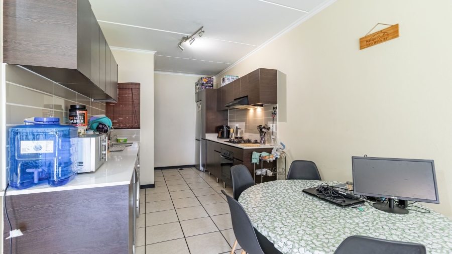3 Bedroom Property for Sale in Greenstone Park Estate Gauteng