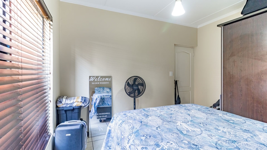 3 Bedroom Property for Sale in Greenstone Park Estate Gauteng