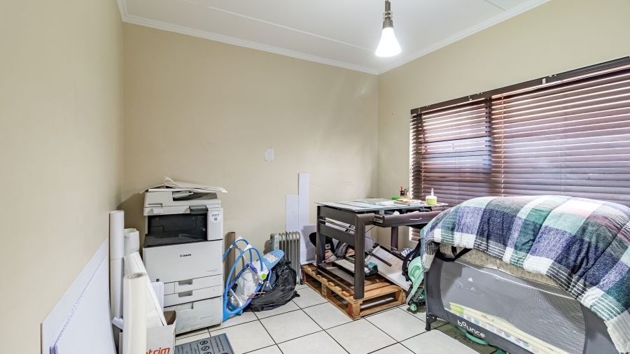 3 Bedroom Property for Sale in Greenstone Park Estate Gauteng