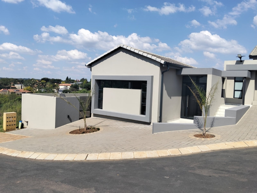 2 Bedroom Property for Sale in Eldo Ridge Estate Gauteng