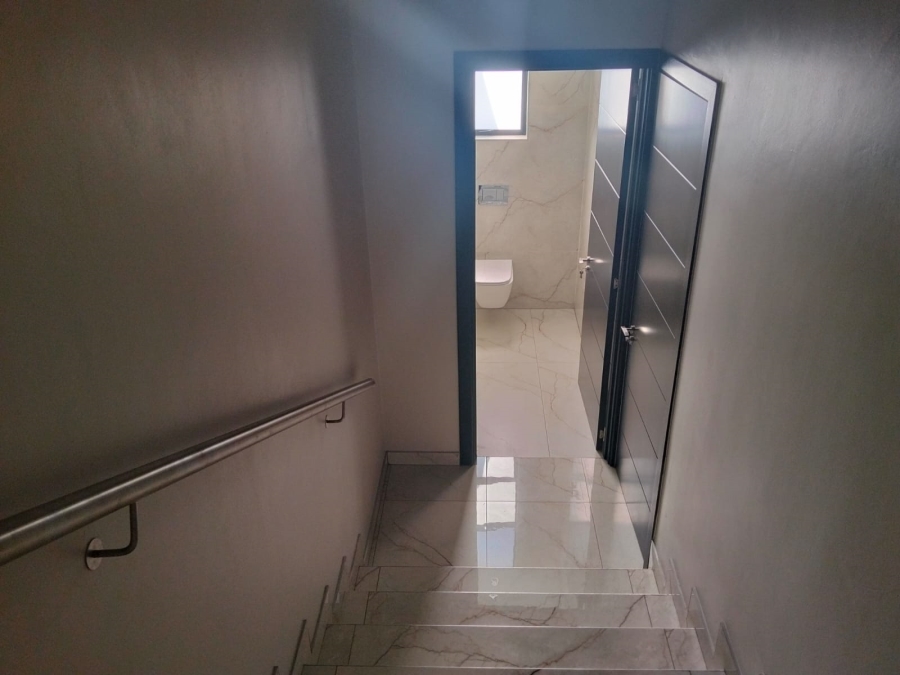 2 Bedroom Property for Sale in Eldo Ridge Estate Gauteng