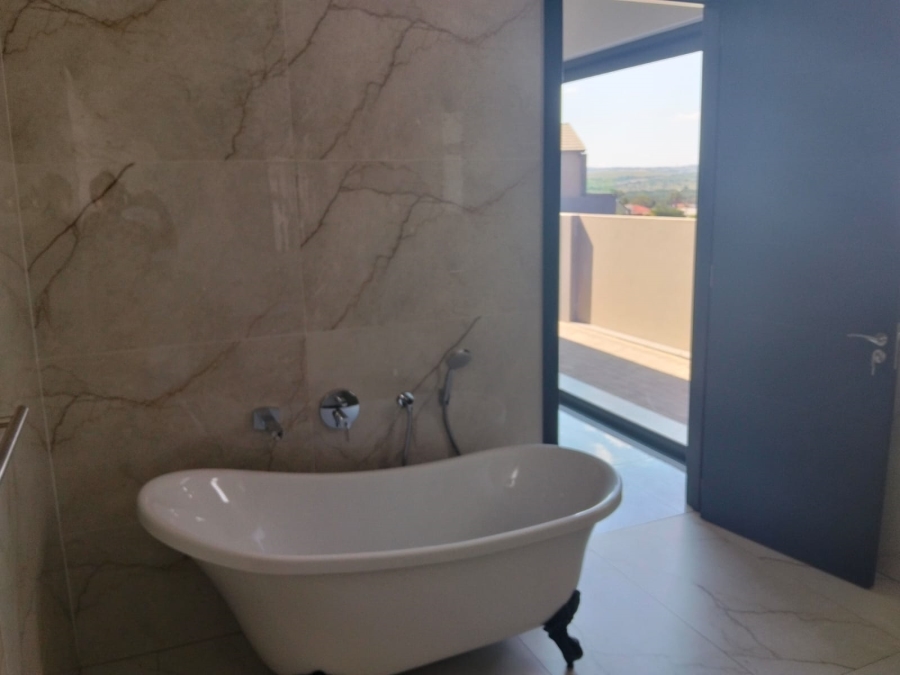 2 Bedroom Property for Sale in Eldo Ridge Estate Gauteng