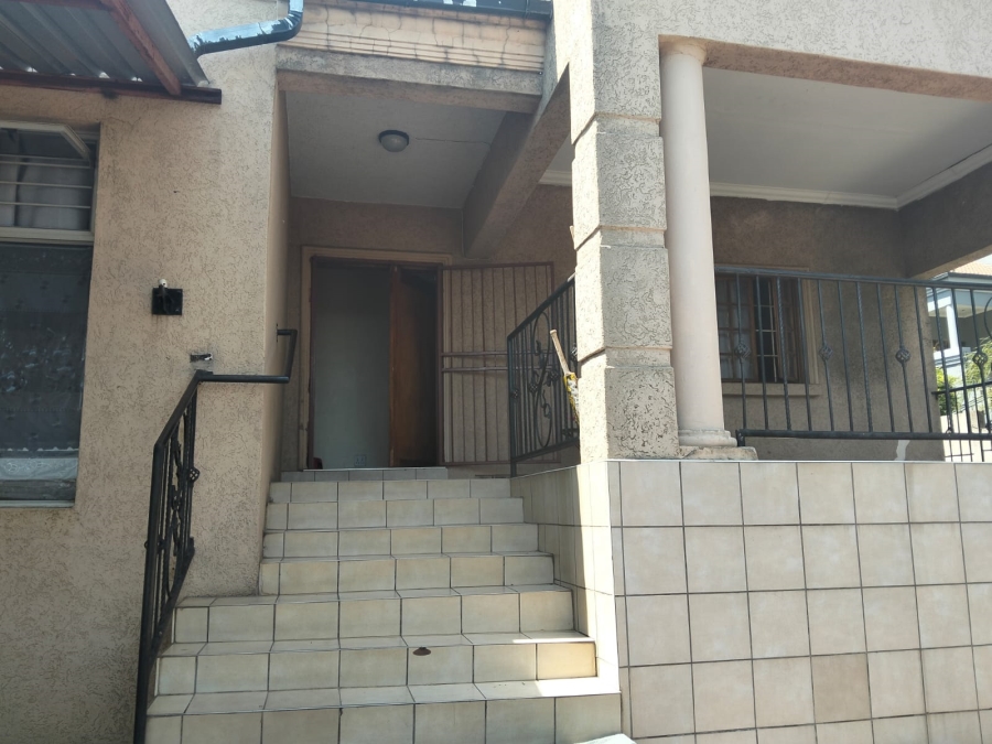 5 Bedroom Property for Sale in Christoburg Gauteng