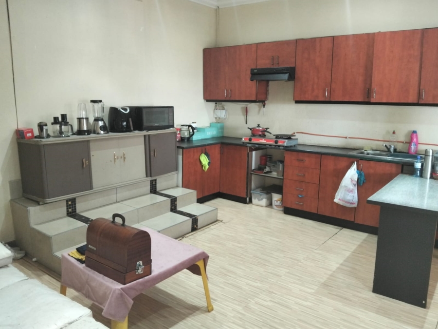 5 Bedroom Property for Sale in Christoburg Gauteng