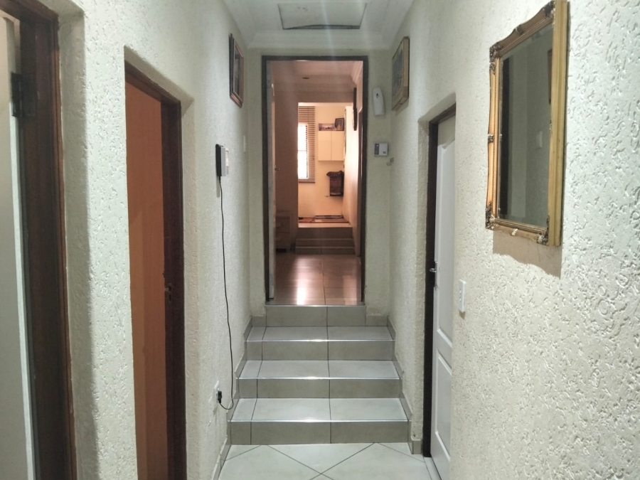 5 Bedroom Property for Sale in Christoburg Gauteng