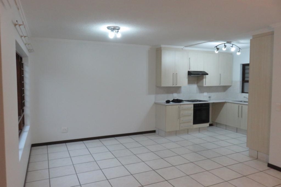 To Let 2 Bedroom Property for Rent in Fourways Gauteng