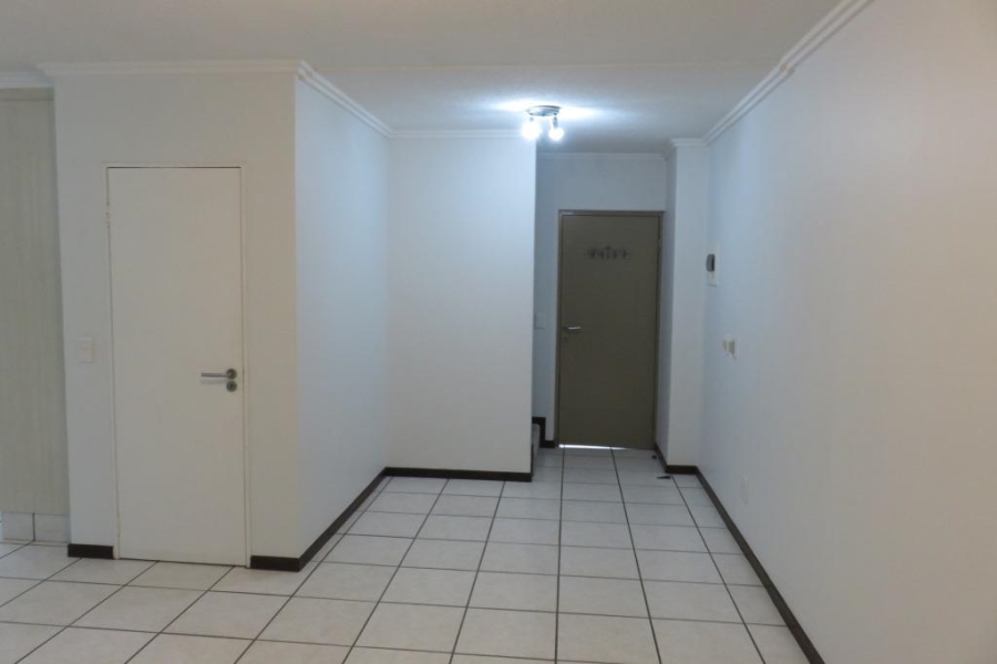 To Let 2 Bedroom Property for Rent in Fourways Gauteng