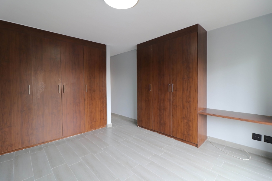 To Let 2 Bedroom Property for Rent in Sandown Gauteng