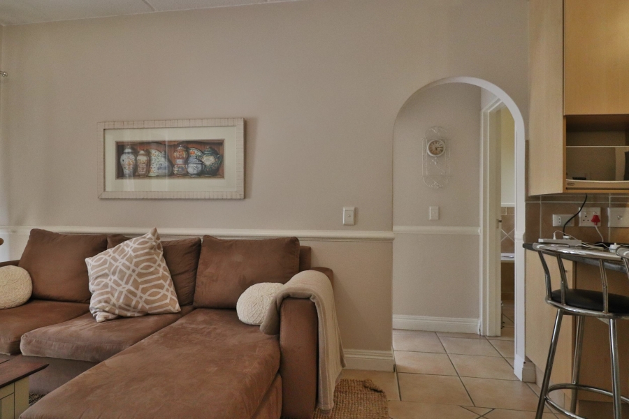 To Let 1 Bedroom Property for Rent in Sandown Gauteng