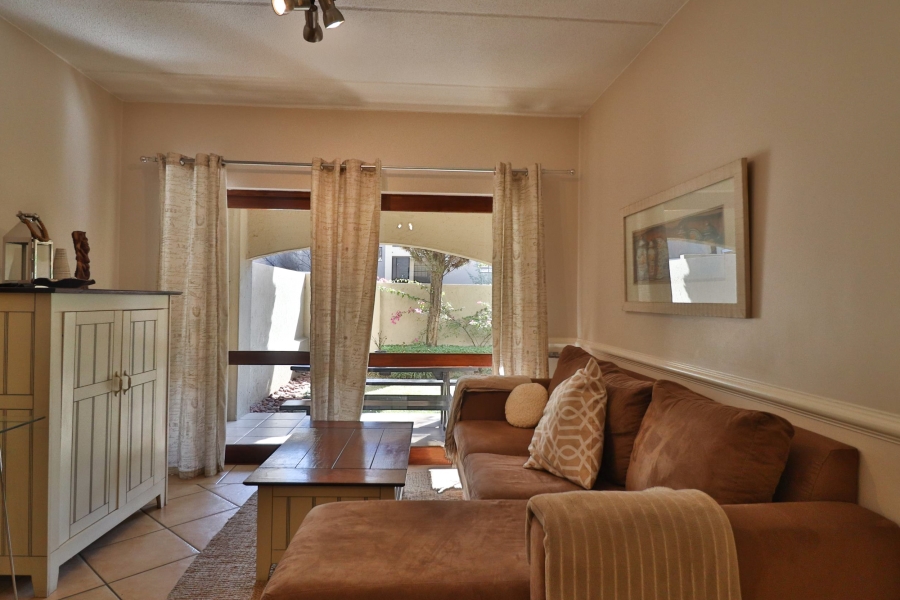 To Let 1 Bedroom Property for Rent in Sandown Gauteng