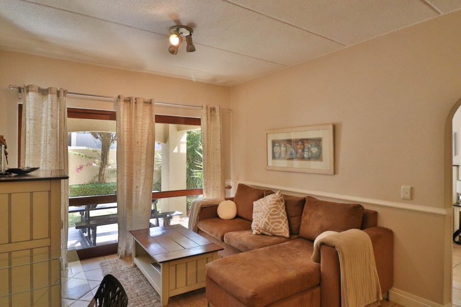 To Let 1 Bedroom Property for Rent in Sandown Gauteng