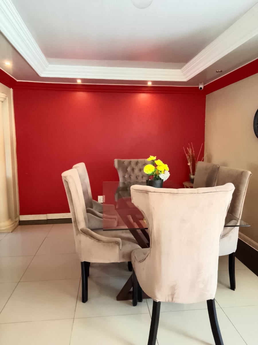 4 Bedroom Property for Sale in Rosslyn Gauteng