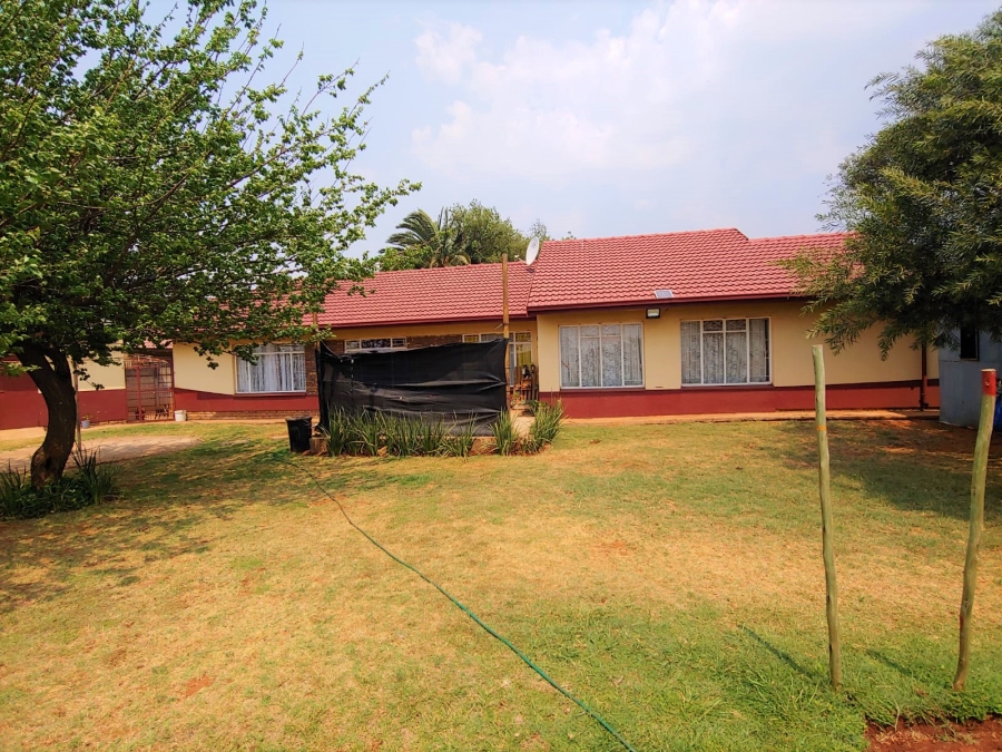 3 Bedroom Property for Sale in Krugersrus Gauteng