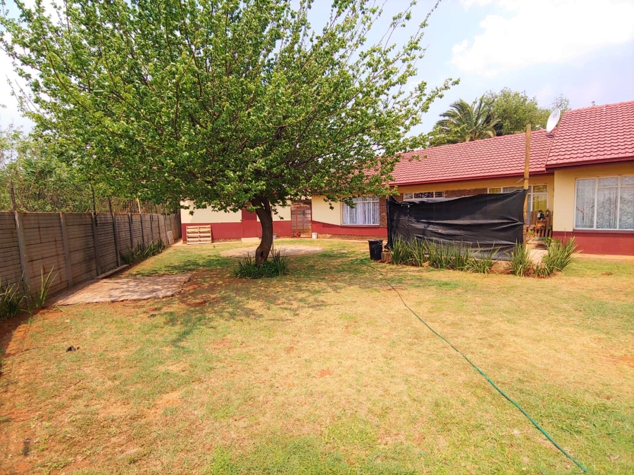 3 Bedroom Property for Sale in Krugersrus Gauteng