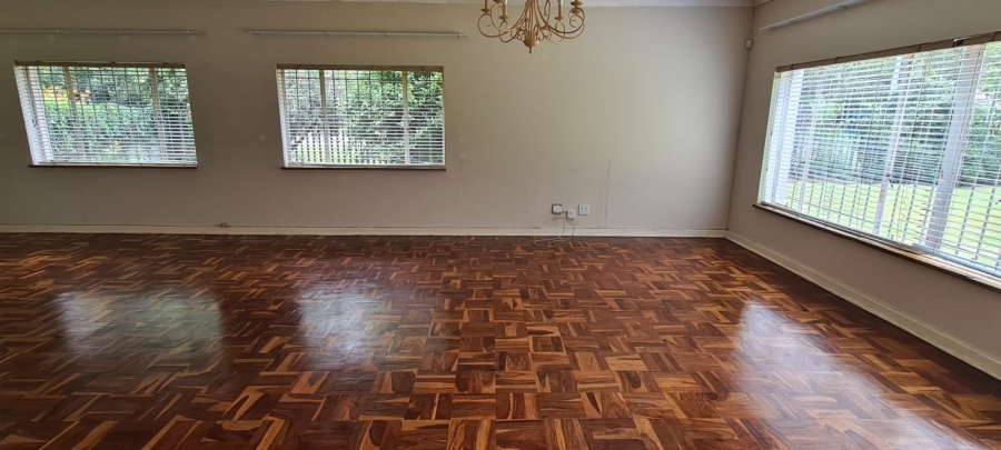 To Let 3 Bedroom Property for Rent in Farrarmere Gauteng