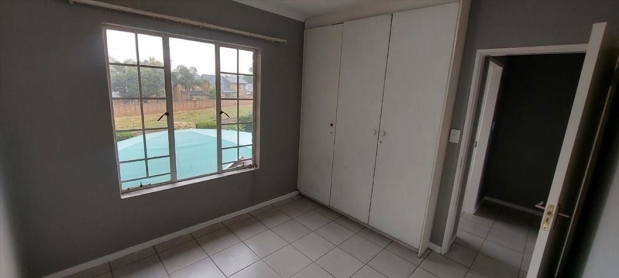 2 Bedroom Property for Sale in Birchleigh Gauteng
