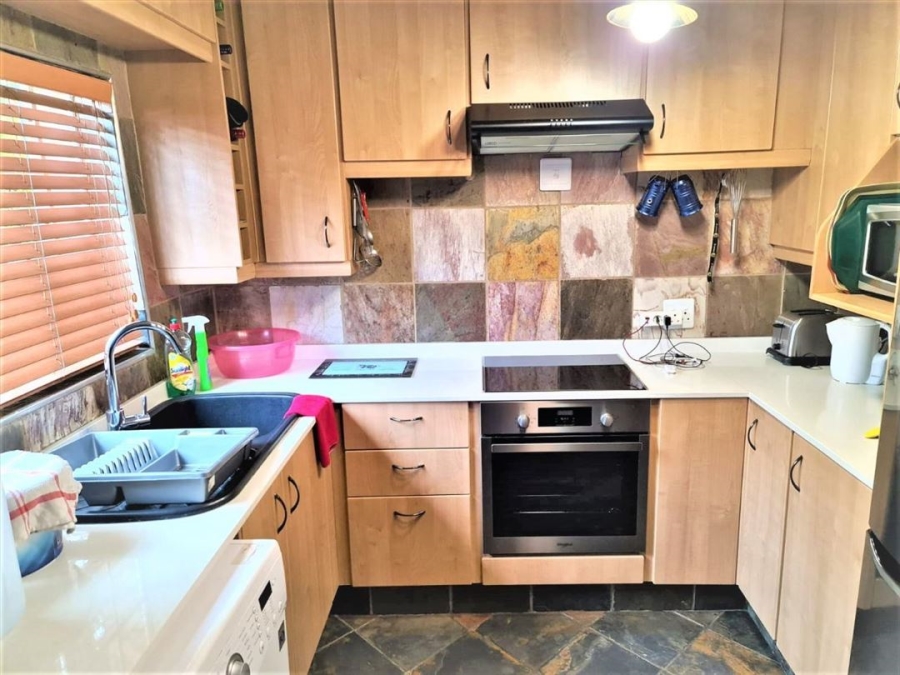 2 Bedroom Property for Sale in Van Riebeeck Park Gauteng