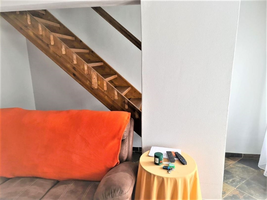 2 Bedroom Property for Sale in Van Riebeeck Park Gauteng