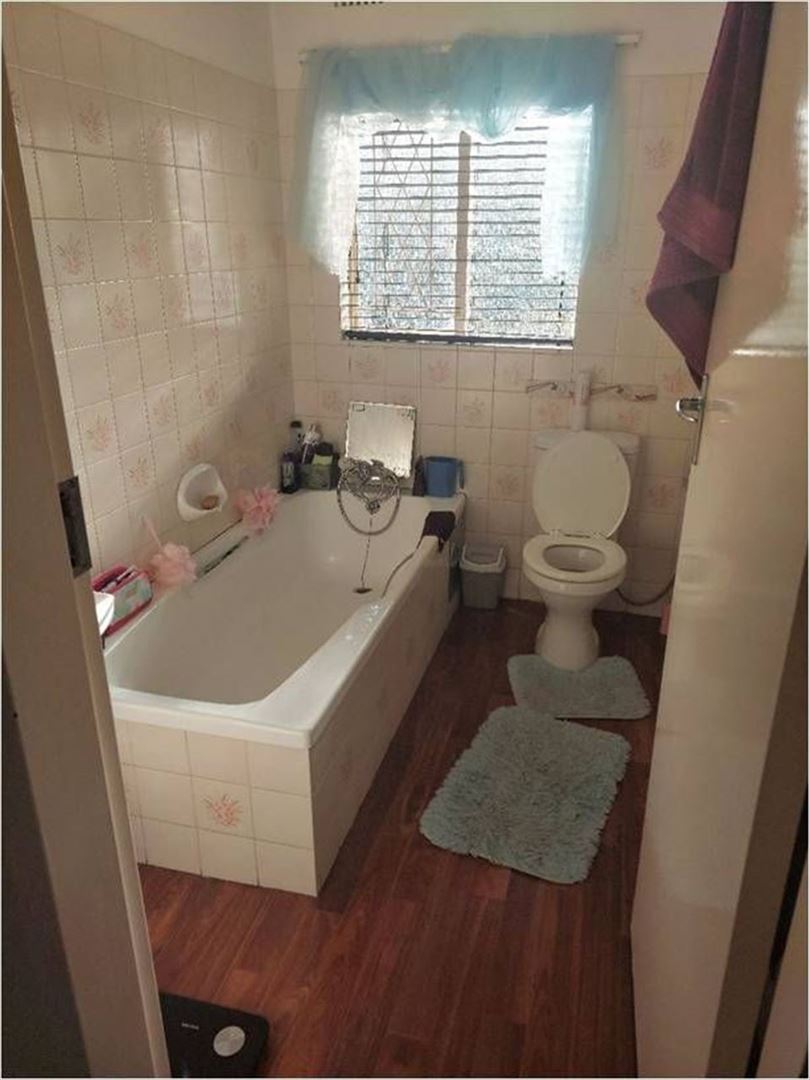 3 Bedroom Property for Sale in Van Riebeeck Park Gauteng