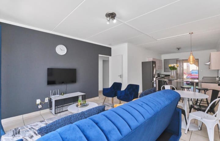 To Let 3 Bedroom Property for Rent in Lonehill Gauteng