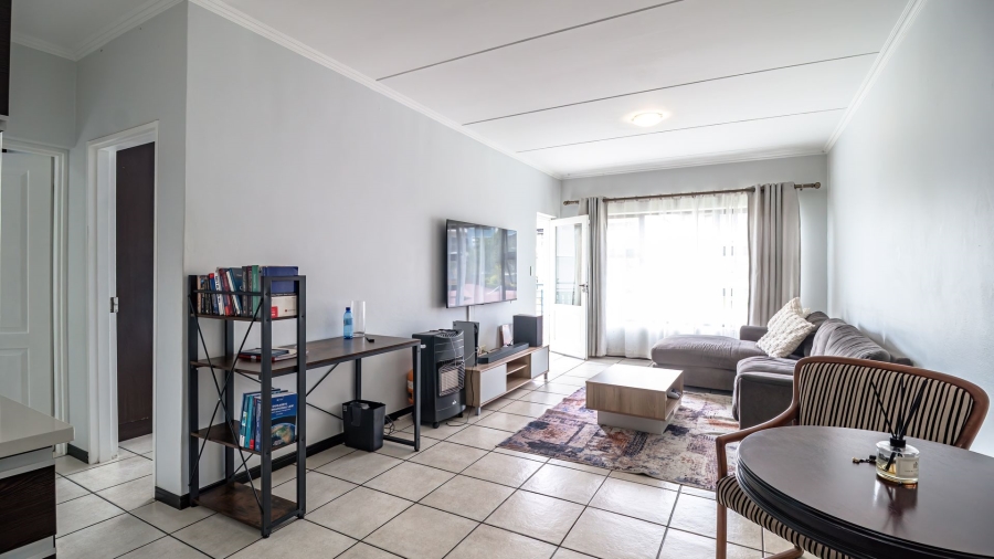 2 Bedroom Property for Sale in Greenstone Hill Gauteng