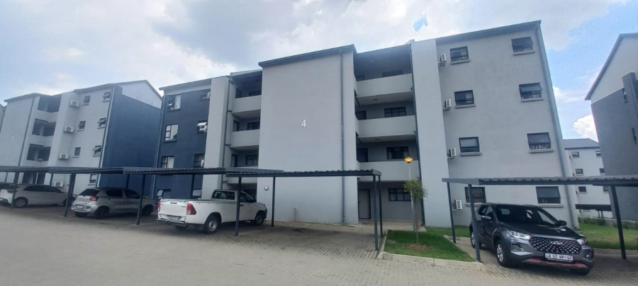 To Let 2 Bedroom Property for Rent in Glen Austin Gauteng