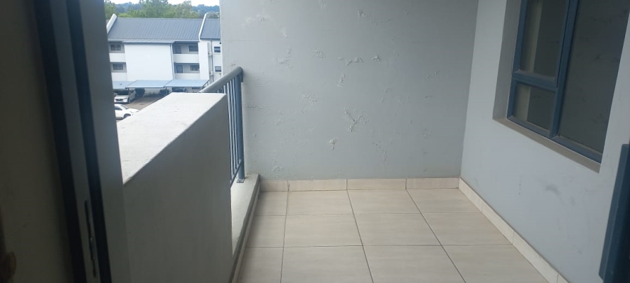 To Let 2 Bedroom Property for Rent in Glen Austin Gauteng