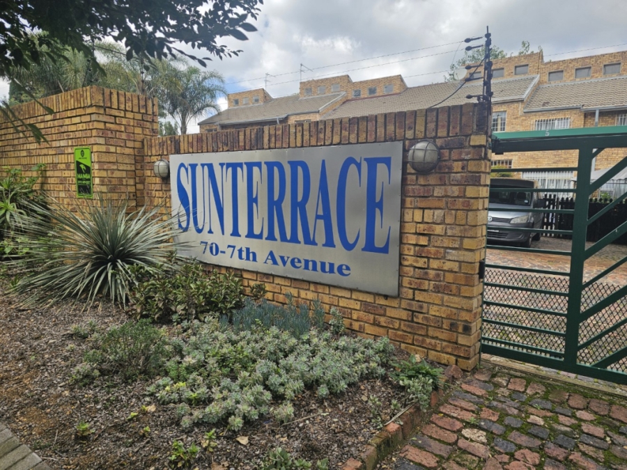 3 Bedroom Property for Sale in Edendale Gauteng