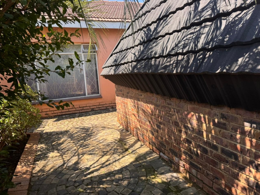 3 Bedroom Property for Sale in Brenthurst Gauteng