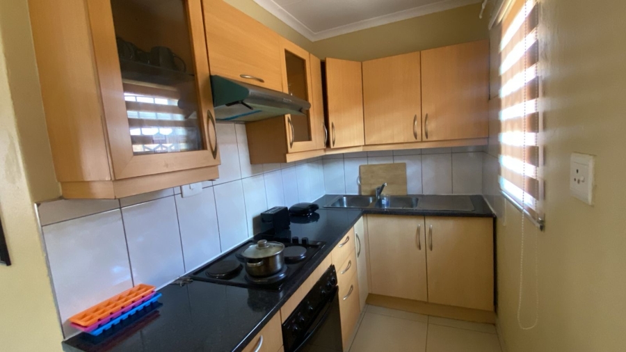 2 Bedroom Property for Sale in Protea Glen Gauteng