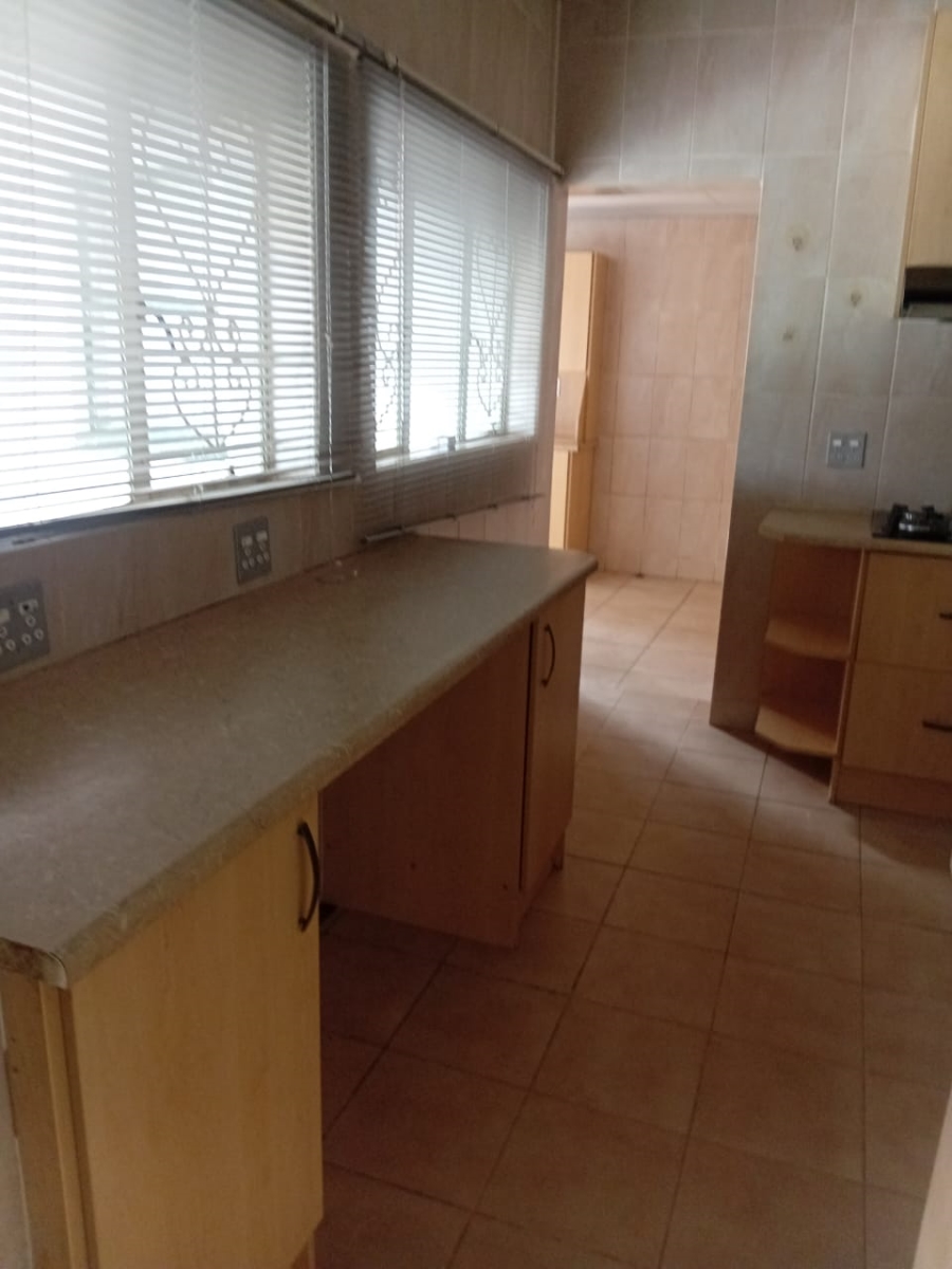 To Let 3 Bedroom Property for Rent in Silverfields Gauteng