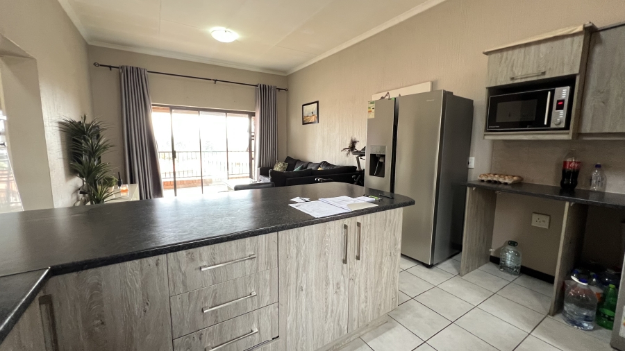 2 Bedroom Property for Sale in Wilgeheuwel Gauteng