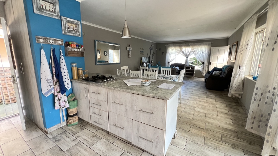3 Bedroom Property for Sale in Helikonpark Gauteng