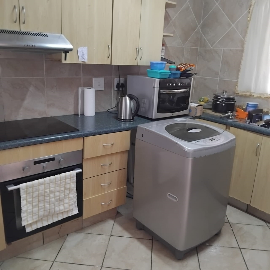 3 Bedroom Property for Sale in Witpoortjie Gauteng