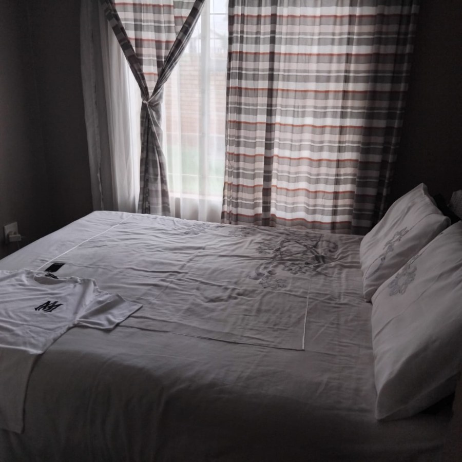 3 Bedroom Property for Sale in Witpoortjie Gauteng