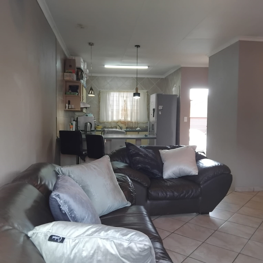 To Let 3 Bedroom Property for Rent in Witpoortjie Gauteng