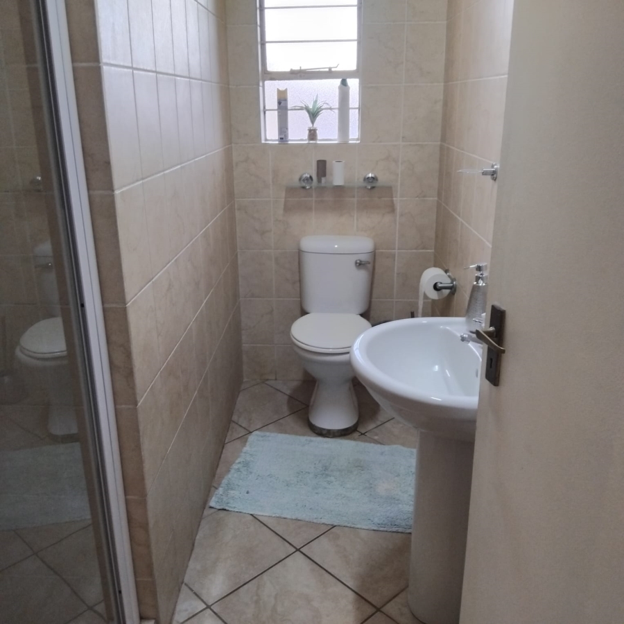 To Let 3 Bedroom Property for Rent in Witpoortjie Gauteng