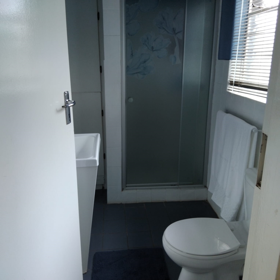 To Let 4 Bedroom Property for Rent in Greenhills Gauteng