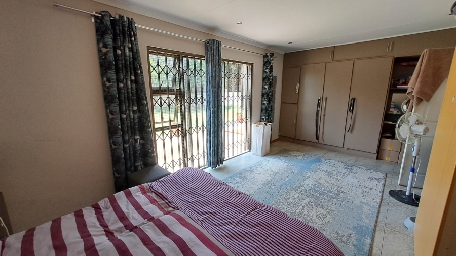 4 Bedroom Property for Sale in Spaarwater Gauteng