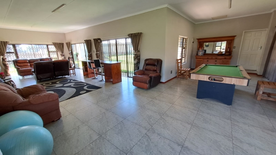 4 Bedroom Property for Sale in Spaarwater Gauteng