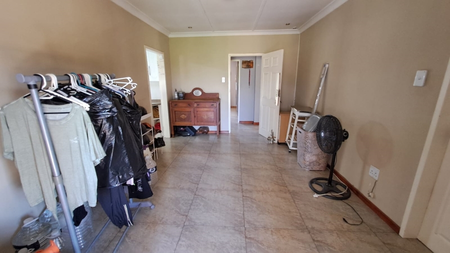 4 Bedroom Property for Sale in Spaarwater Gauteng
