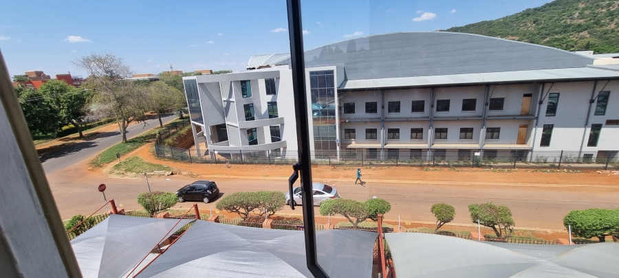 2 Bedroom Property for Sale in Prinshof Gauteng