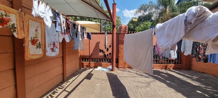 2 Bedroom Property for Sale in Prinshof Gauteng