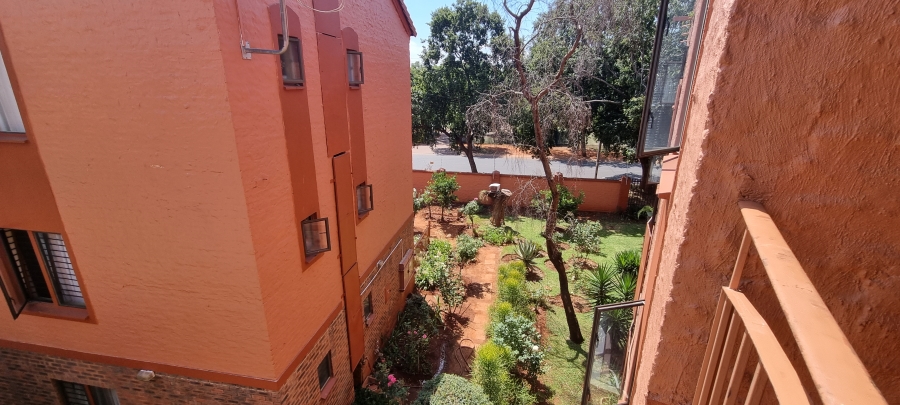 2 Bedroom Property for Sale in Prinshof Gauteng