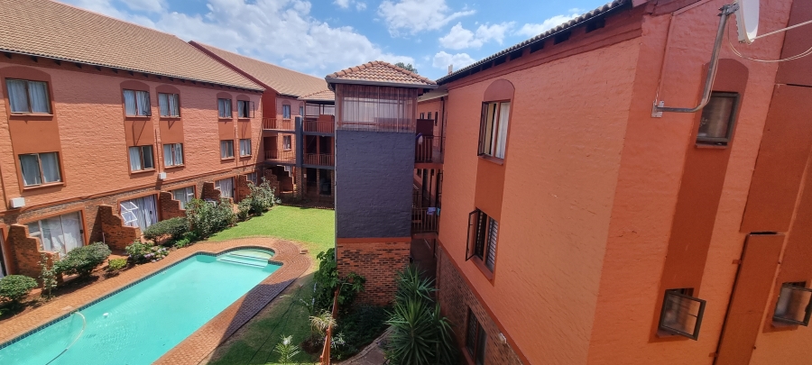 2 Bedroom Property for Sale in Prinshof Gauteng
