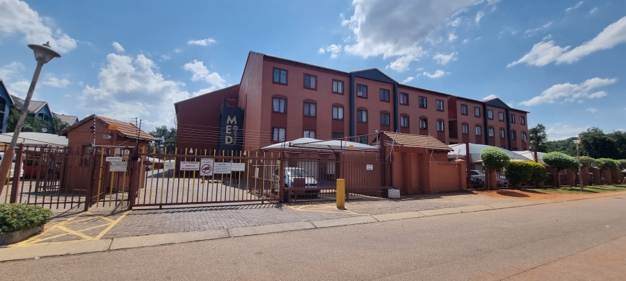 2 Bedroom Property for Sale in Prinshof Gauteng