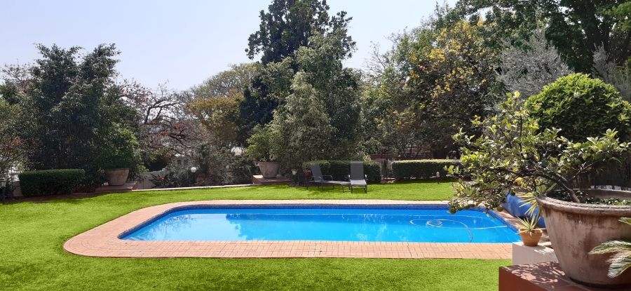 To Let 4 Bedroom Property for Rent in Groenkloof Gauteng