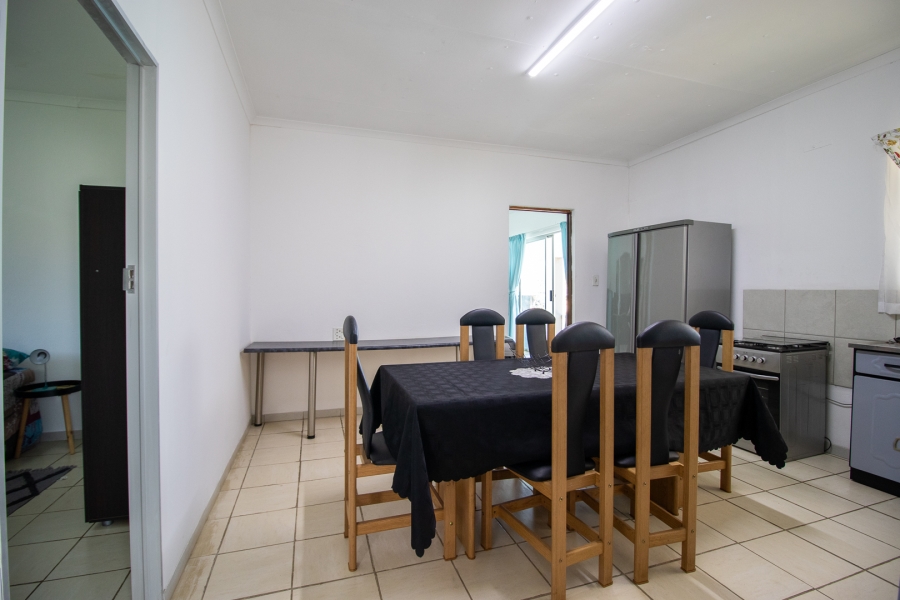 5 Bedroom Property for Sale in Hartzenbergfontein Gauteng